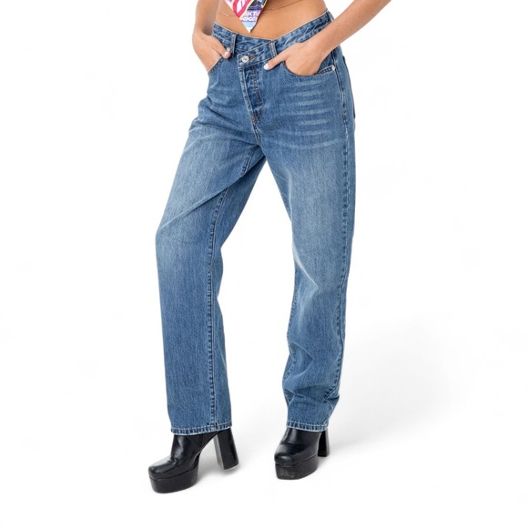 EDIKTED Boyfriend Jeans Women Small (Fits as 26x31) Blue Straight Leg NEW w/ Tag - Picture 1 of 13